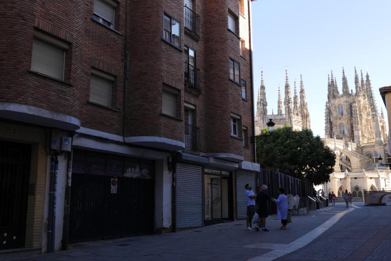 Atuaire Home Vivienda En Perfecta Ubicacion Al Lado De La Catedral De Burgo Buitenkant foto